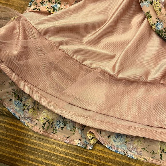 Girls Dress - Picture 3 of 6